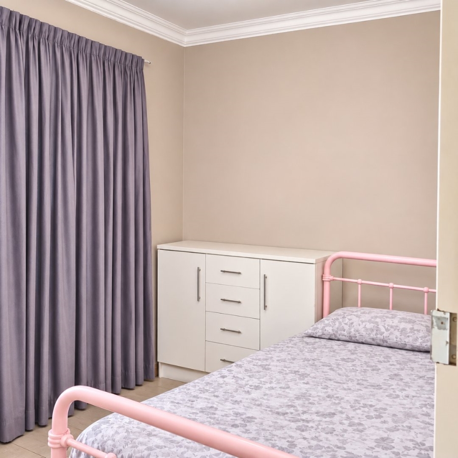 3 Bedroom Property for Sale in Burgundy Estate Western Cape
